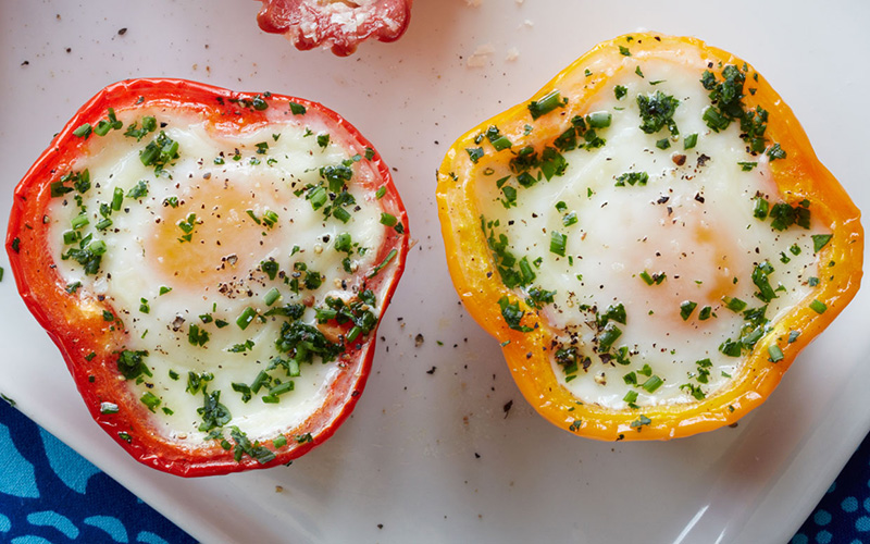 Air Fried Eggs In Red Bell Pepper Cups Air Fryer