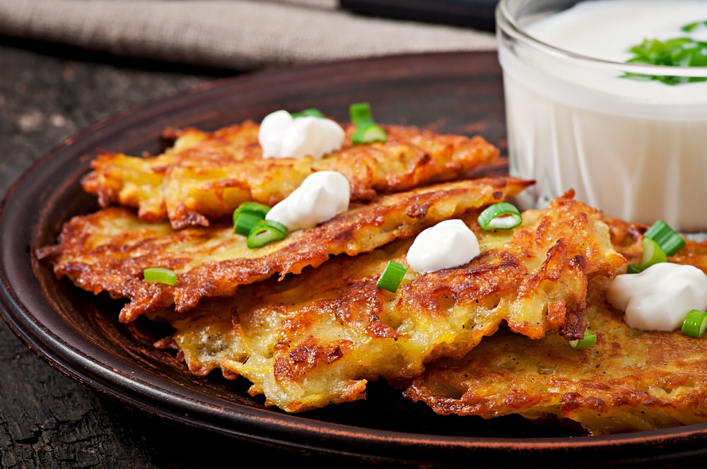 Shrimp And Potato Fritters With Herbed Yogurt Dip